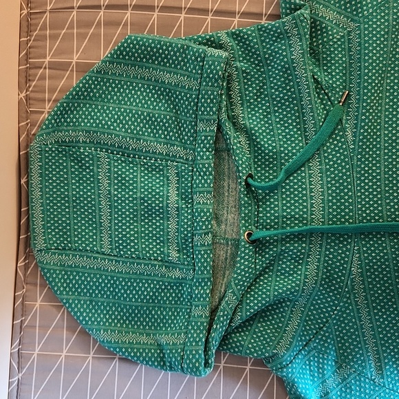 Patterned Scuba Hoodie - Picture 3 of 3